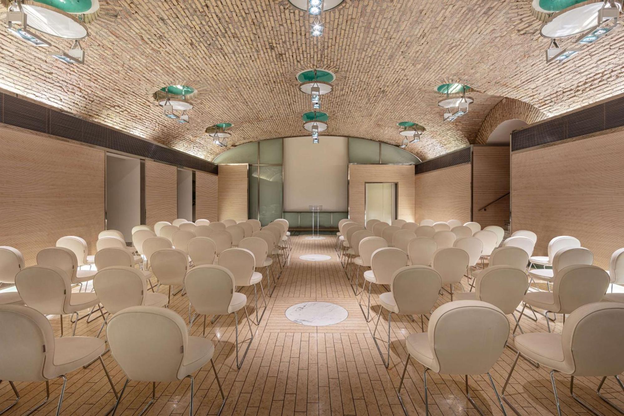 Hotel Anantara Palazzo Naiadi Roma Esterno foto The Auditorium