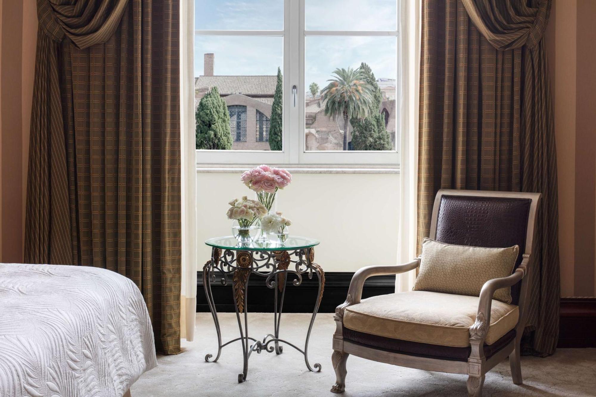 Hotel Anantara Palazzo Naiadi Roma Esterno foto A guest room at the Hotel Monteleone