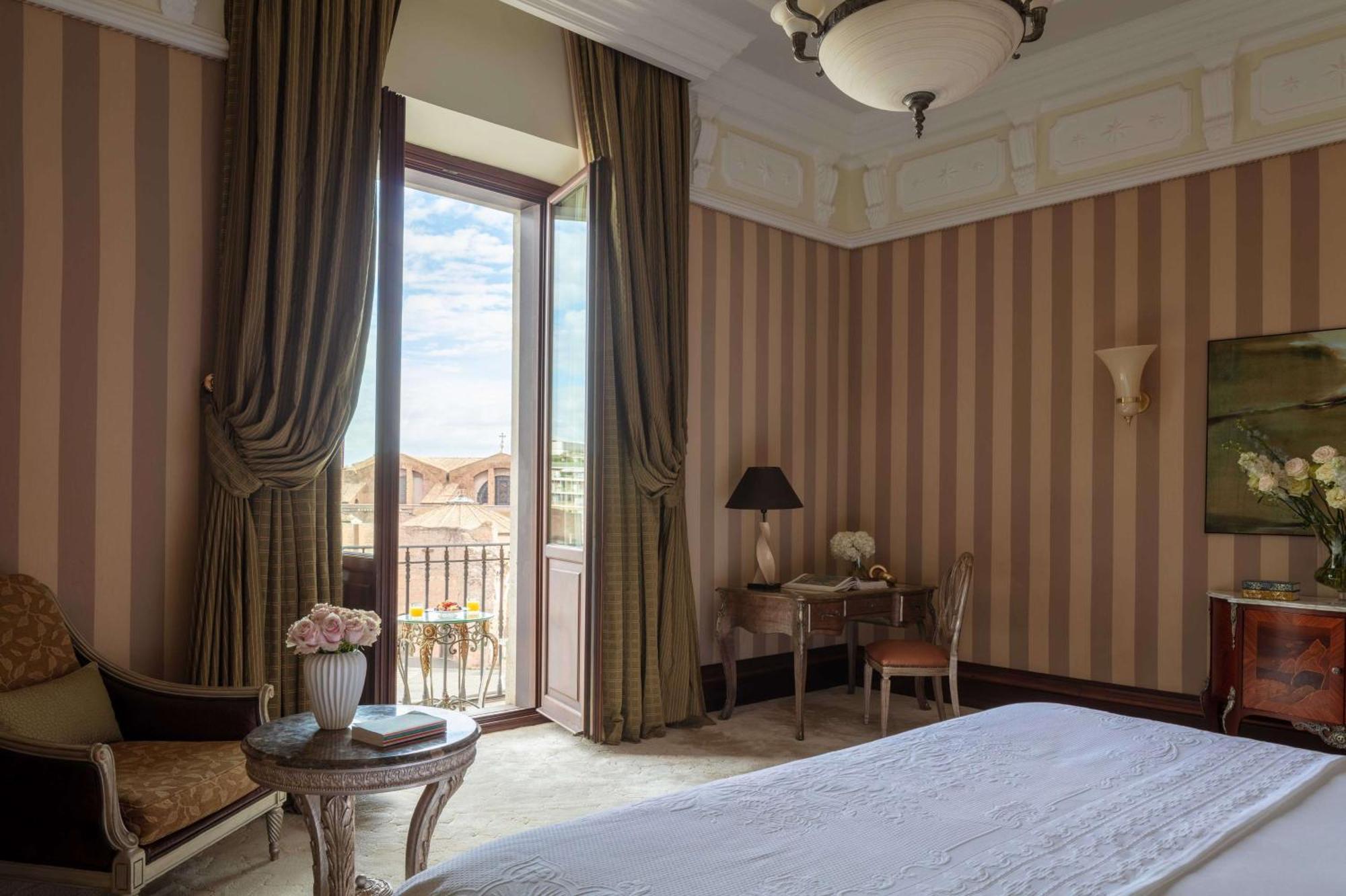 Hotel Anantara Palazzo Naiadi Roma Esterno foto A room at the hotel