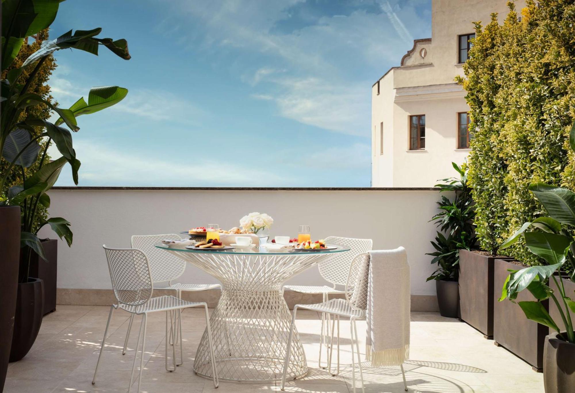 Hotel Anantara Palazzo Naiadi Roma Esterno foto The Terrace
