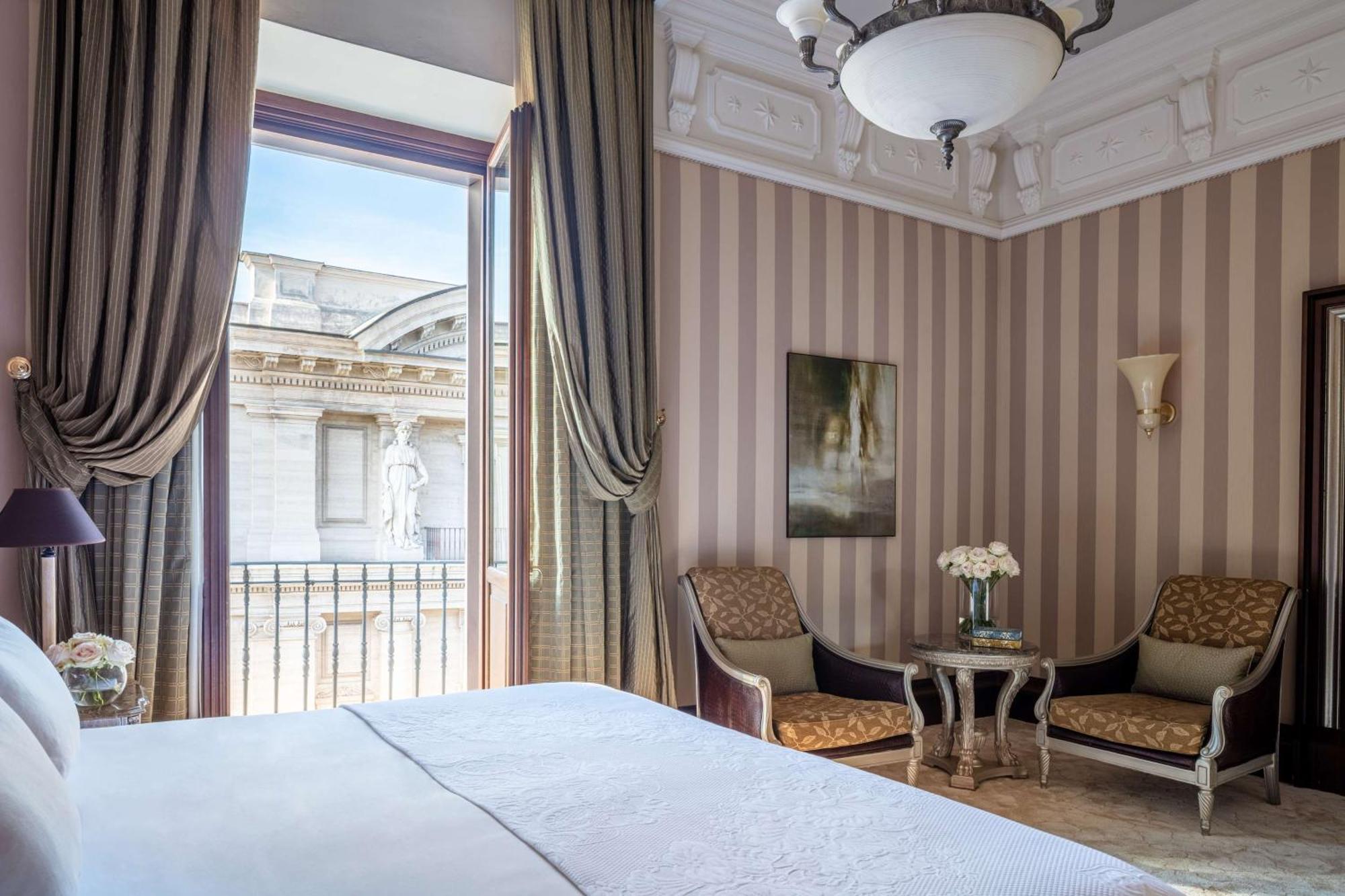Hotel Anantara Palazzo Naiadi Roma Esterno foto A room at the hotel