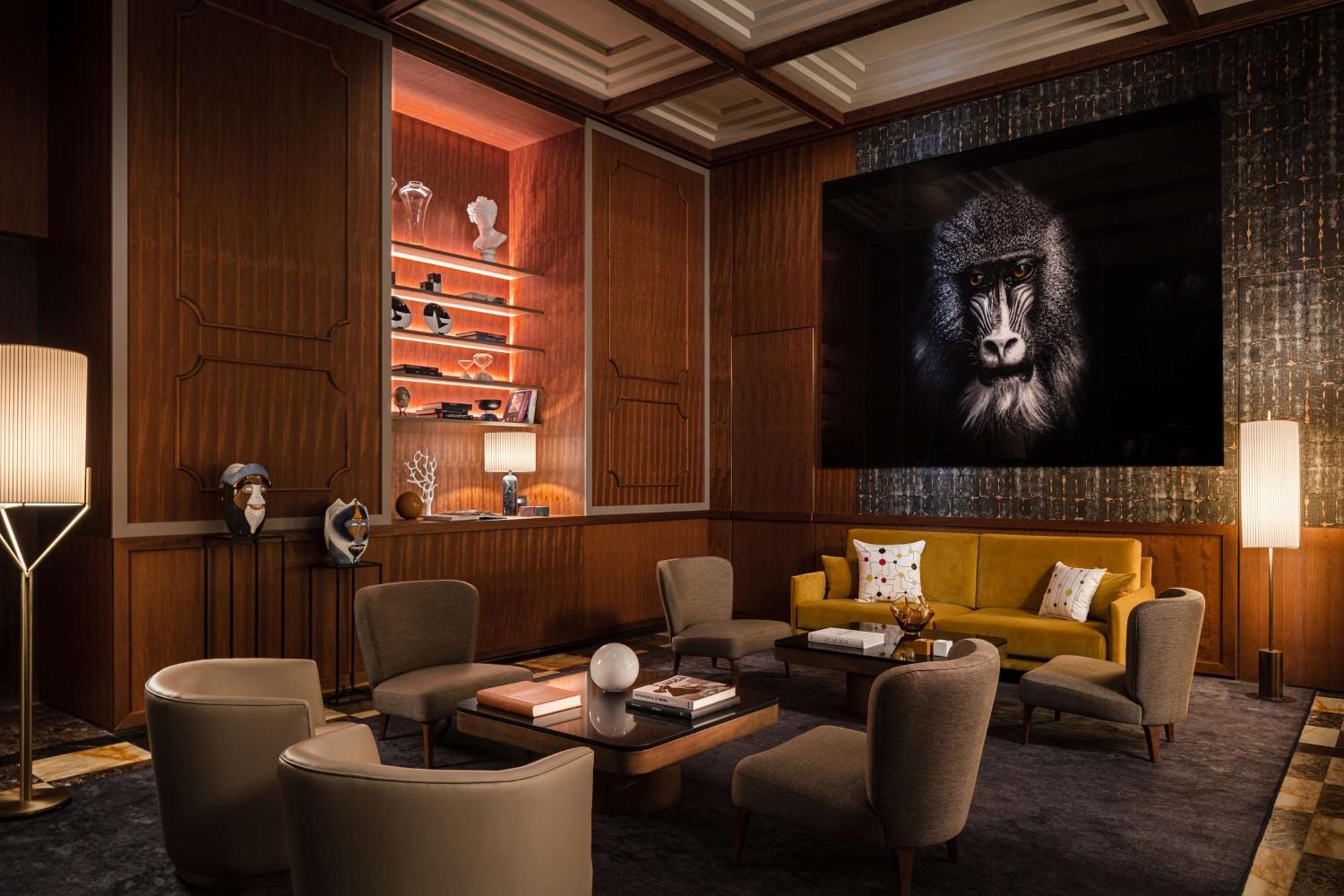 Hotel Anantara Palazzo Naiadi Roma Esterno foto The Lion Lounge at the airport