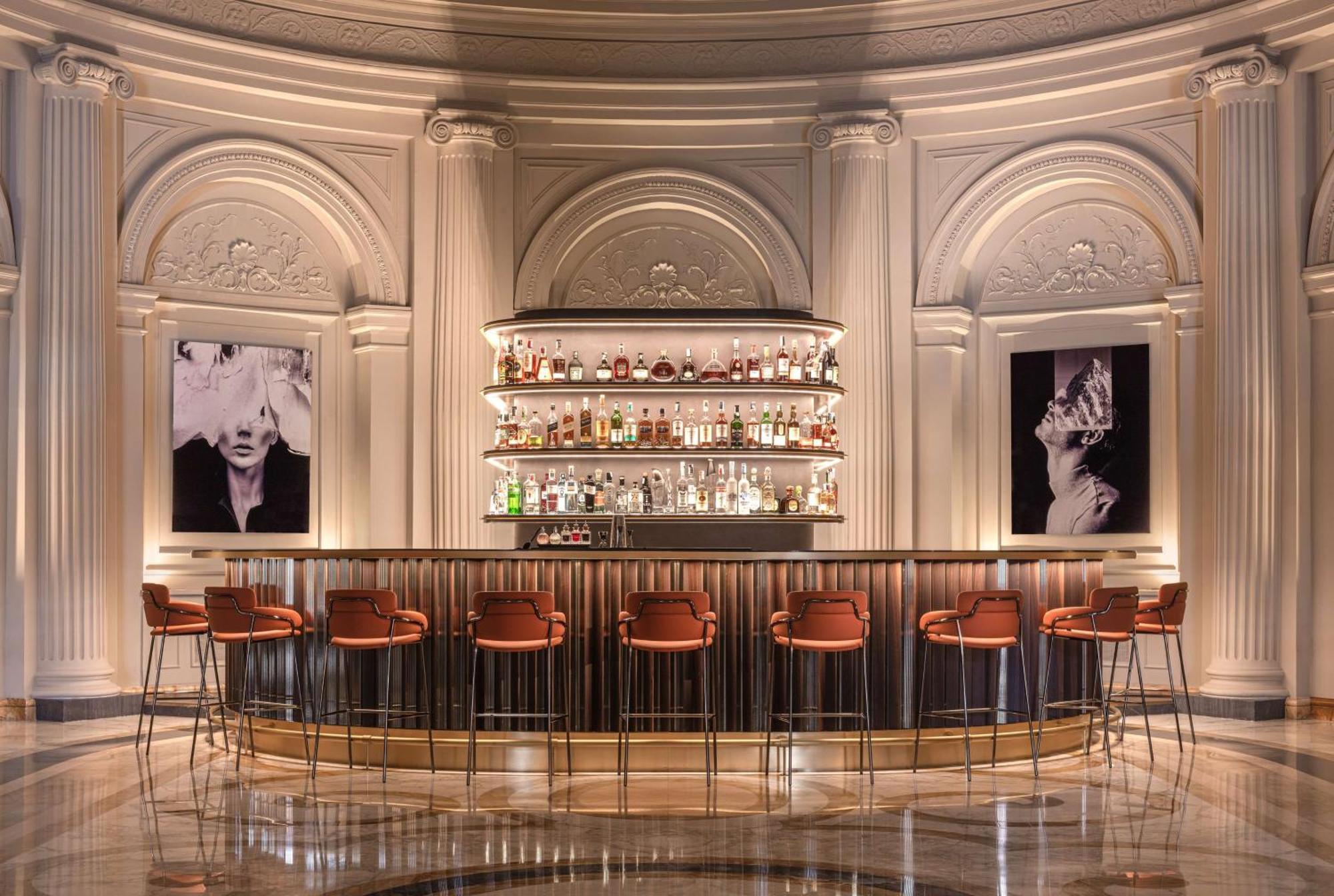 Hotel Anantara Palazzo Naiadi Roma Esterno foto The Bar at The Ivy