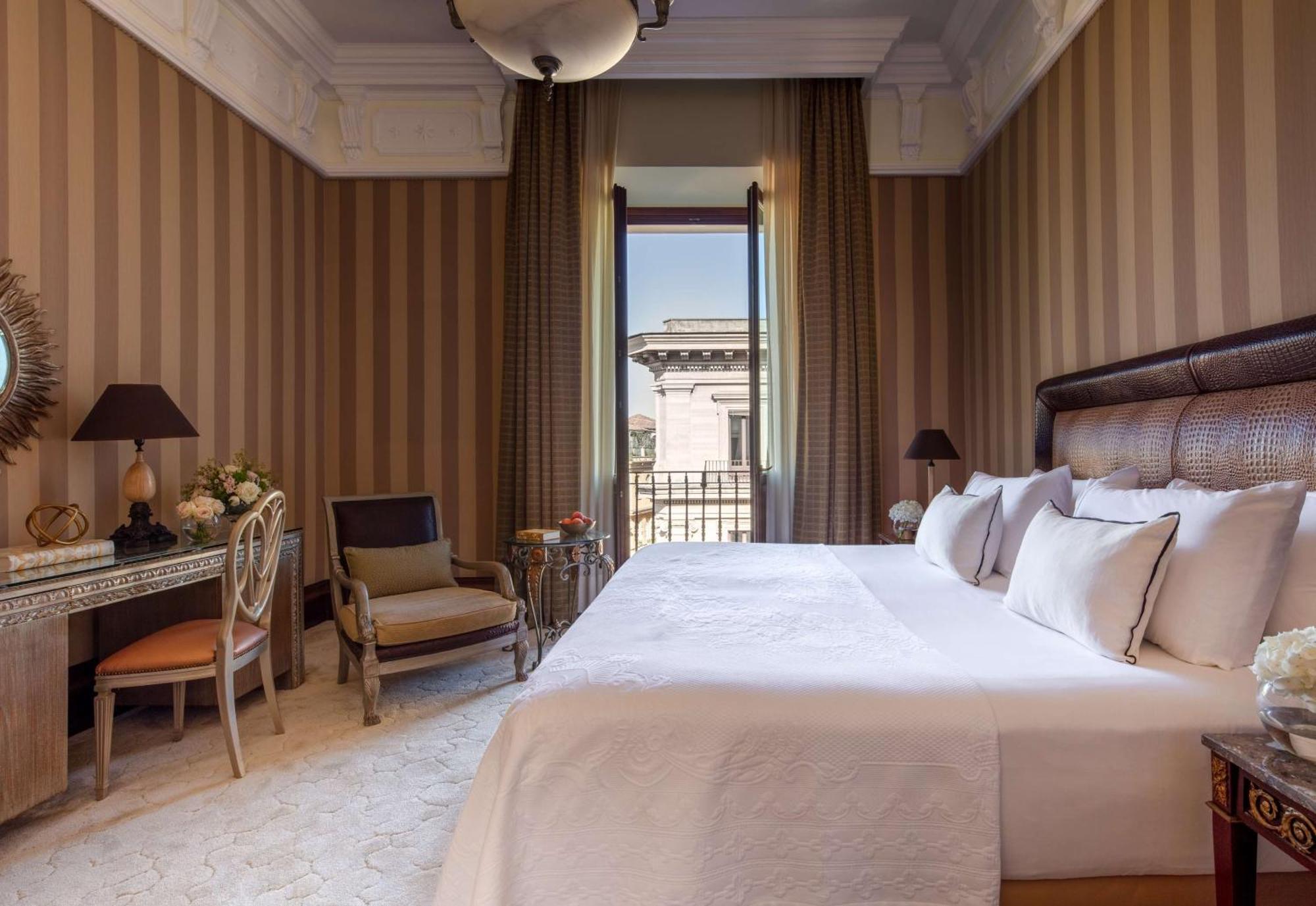 Hotel Anantara Palazzo Naiadi Roma Esterno foto A room at the Four Seasons Hotel Madrid